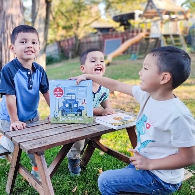 LITTLE BLUE TRUCK PUZZLE BLOCKS - 6 PUZZLES IN 1