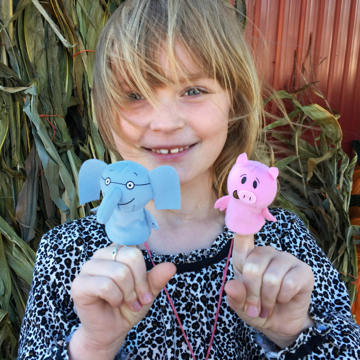 ELEPHANT & PIGGIE FINGER PUPPETS