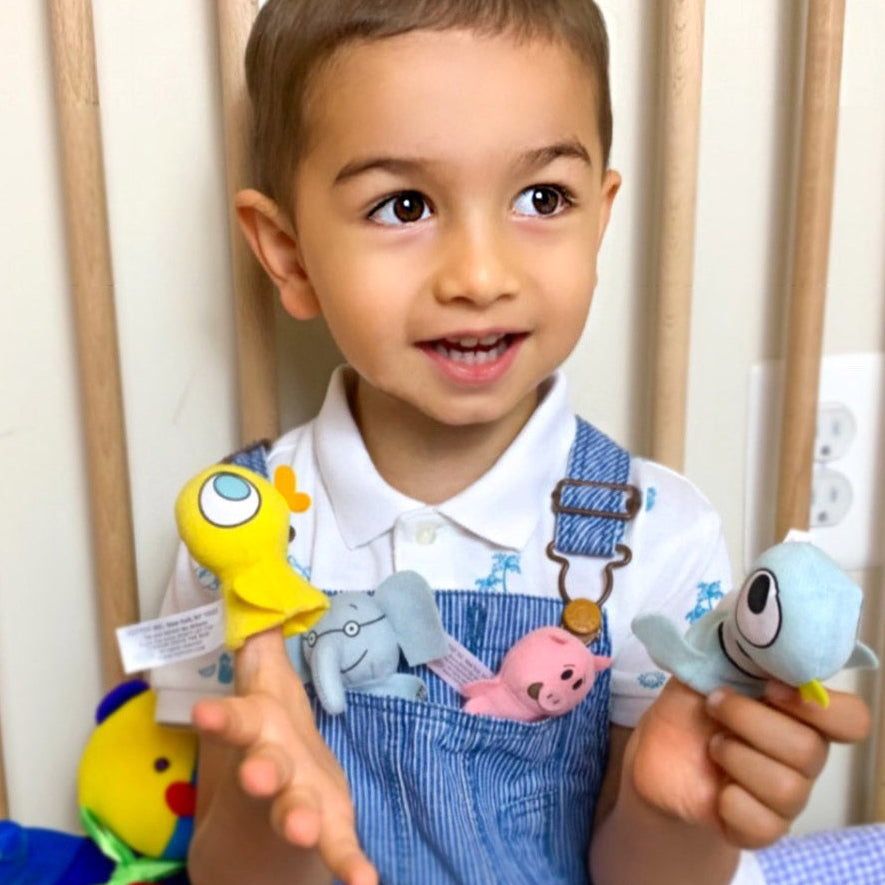 THE PIGEON & DUCKLING FINGER PUPPETS